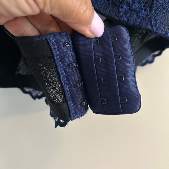 CAMIÓ MÍO • Sapphire Full Coverage Lace Wirefree Bra • 34DD • - Picture 3 of 8